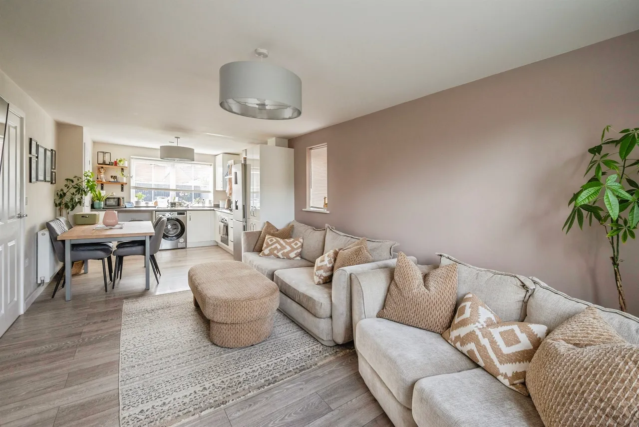 Buckenham Road, Aylsham, Norwich, photo 3