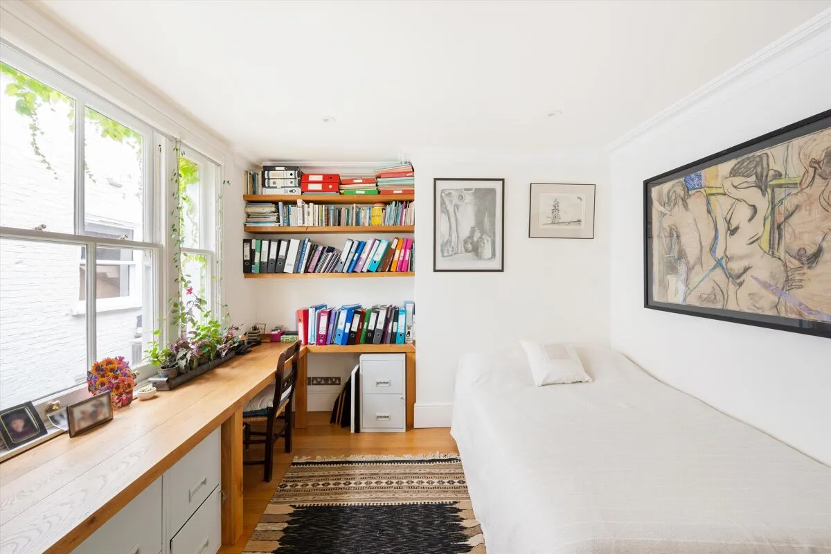 Perrins Lane, London, NW3, photo 17