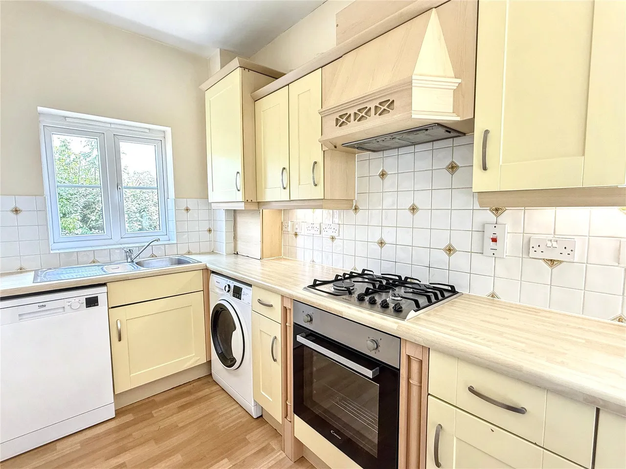 Sovereign Mews, Barnet, EN4 0JQ, photo 4