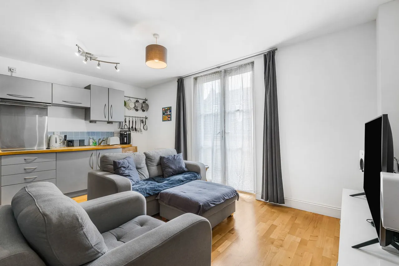 Church Road, St. Marks, GL51, photo 6