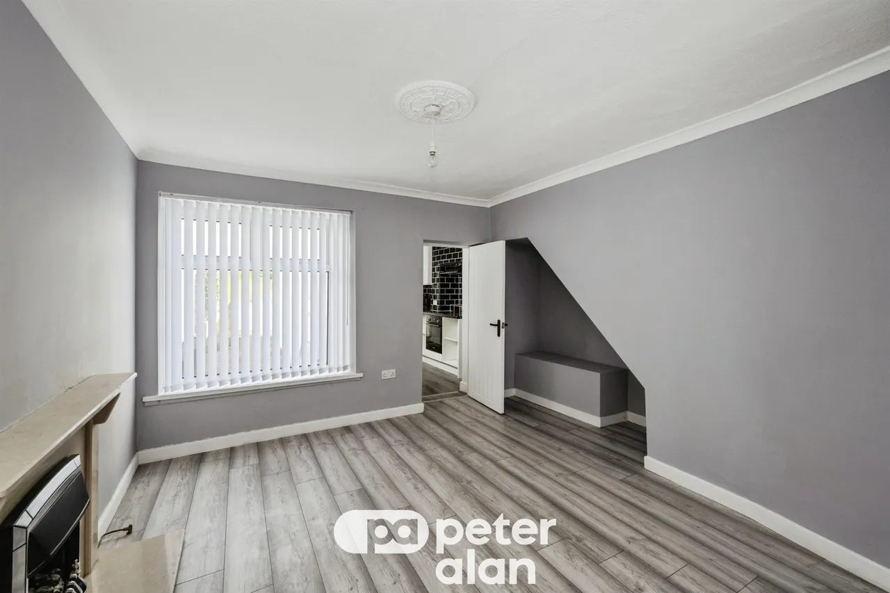 Miers Street, Swansea, SA1, photo 3