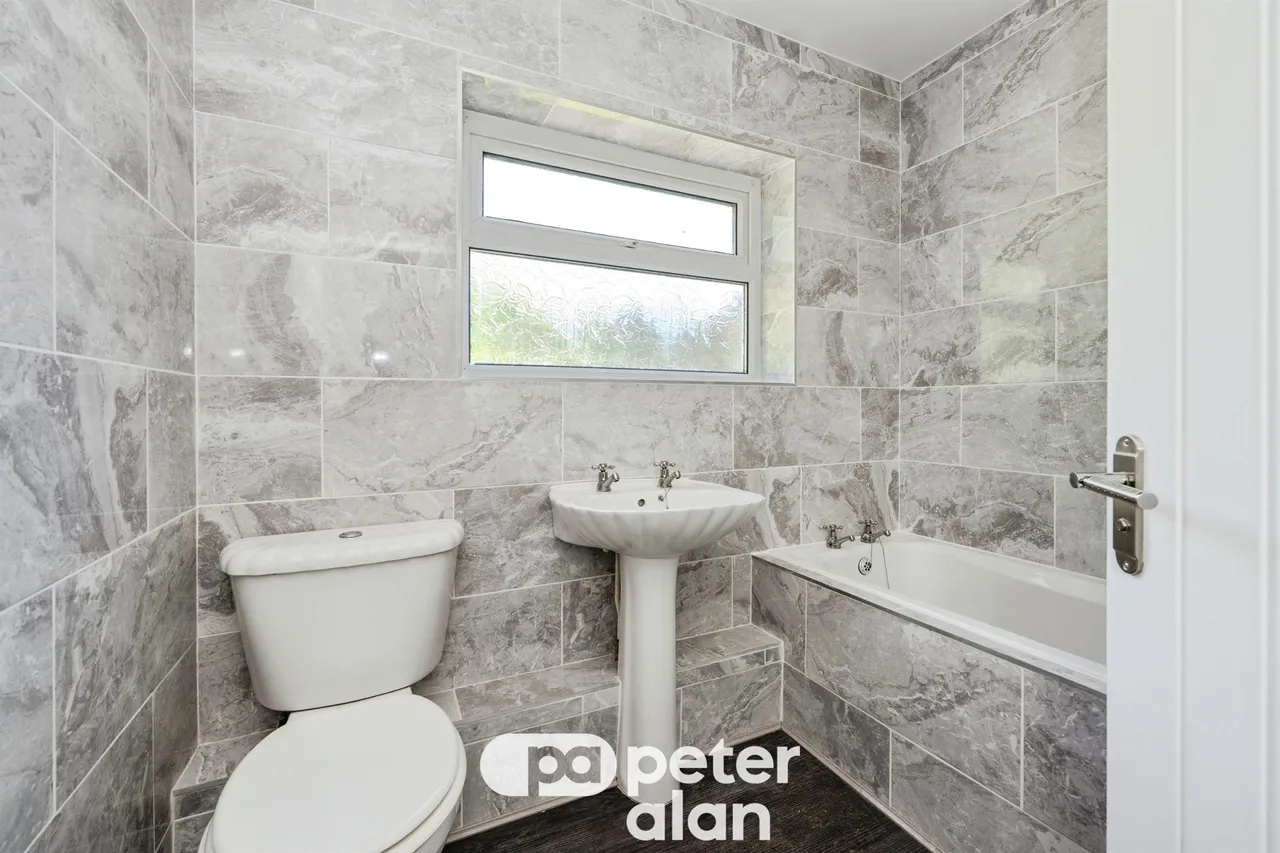 Miers Street, Swansea, SA1, photo 5