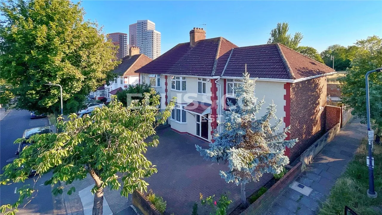 St. James Gardens, Wembley, HA0, photo 24