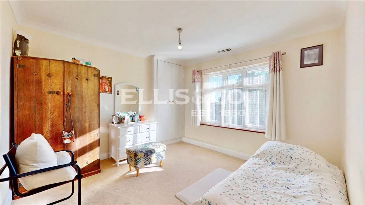 St. James Gardens, Wembley, HA0, photo 18