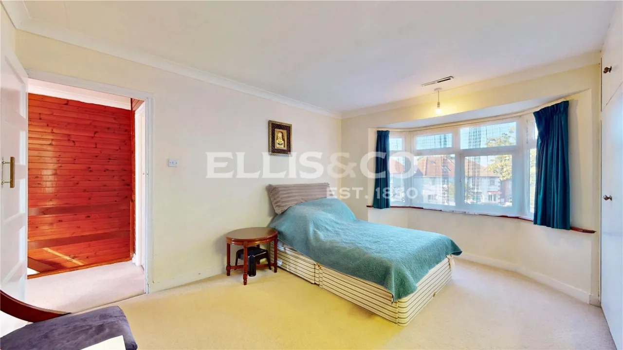 St. James Gardens, Wembley, HA0, photo 12