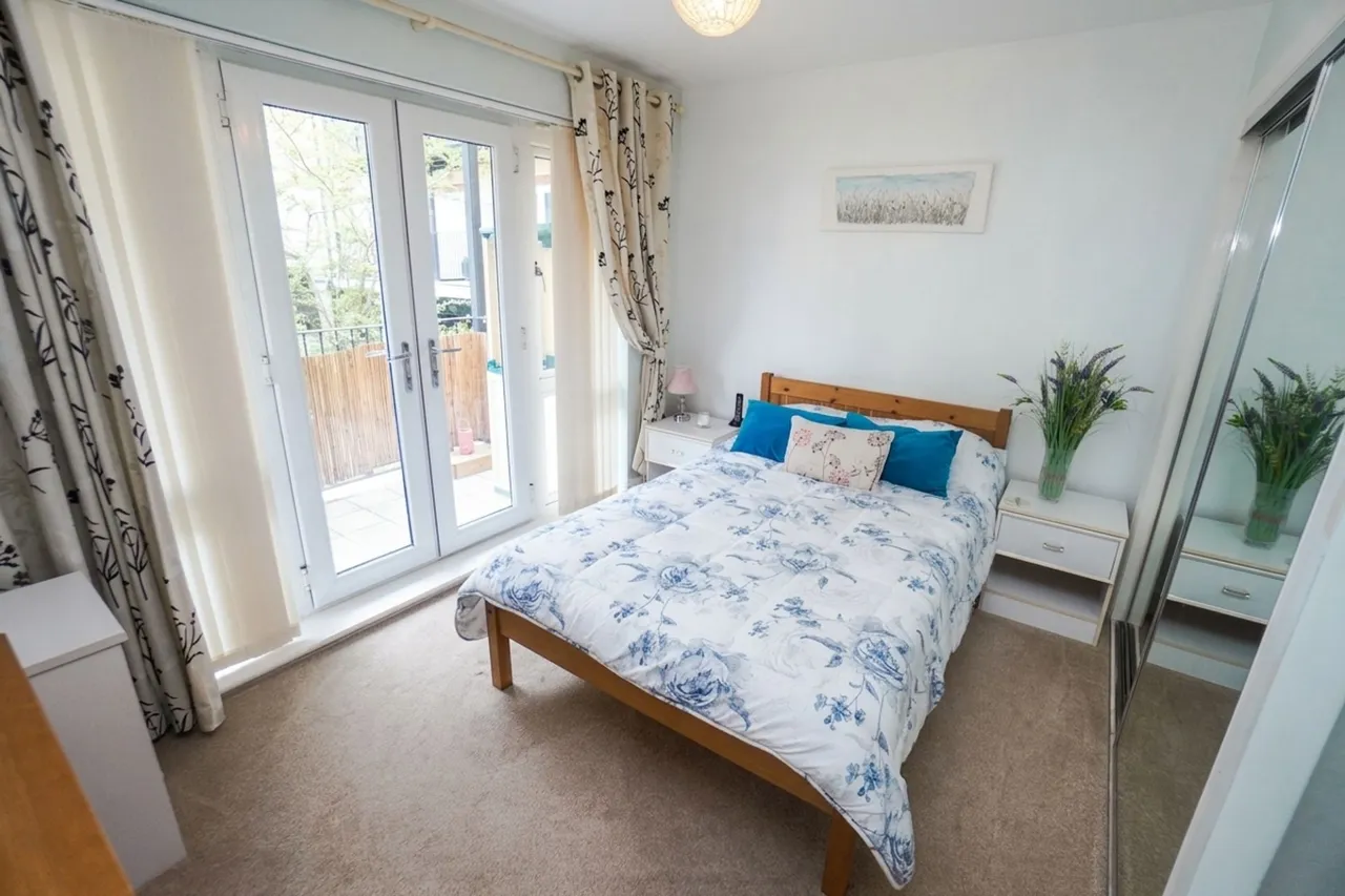 Freer Crescent, Aspen Court, HP13, photo 5
