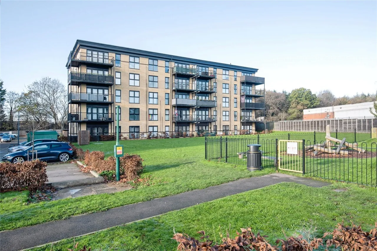 Giles Crescent, Stevenage, Hertfordshire, SG1, photo 17