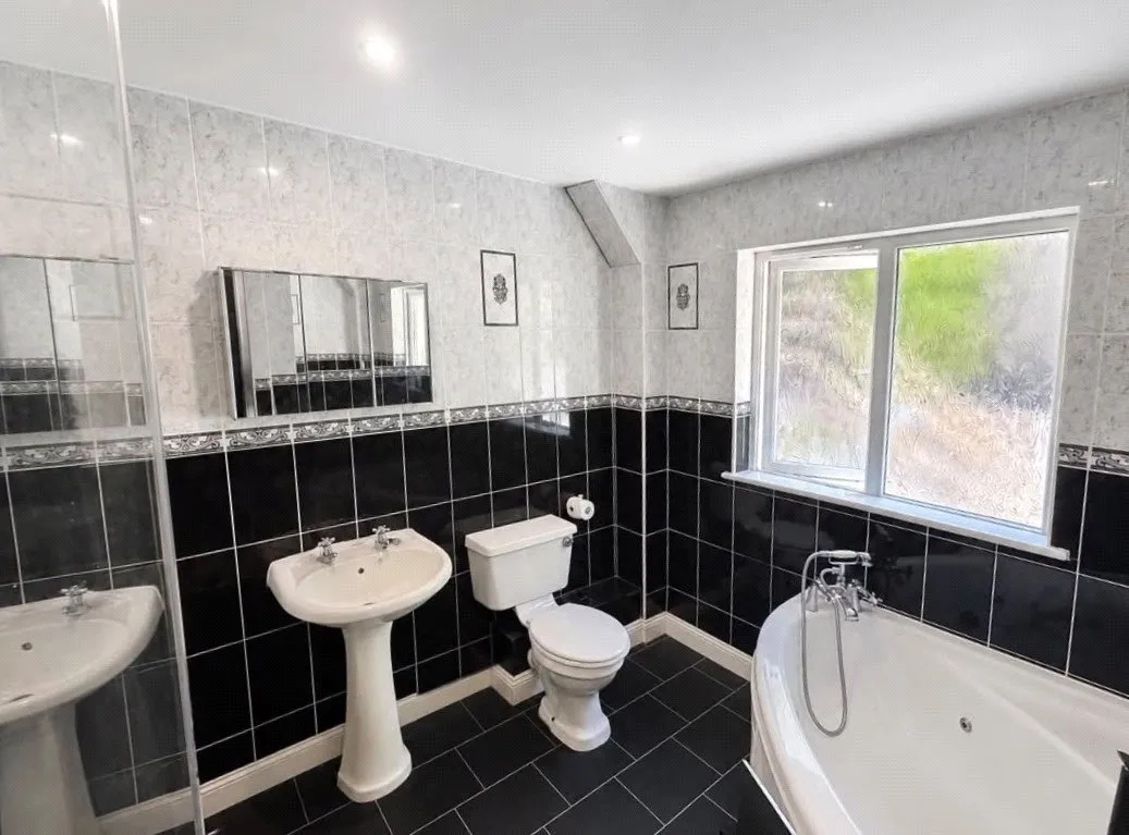 Higher Slade Road, Ilfracombe, EX34, photo 11