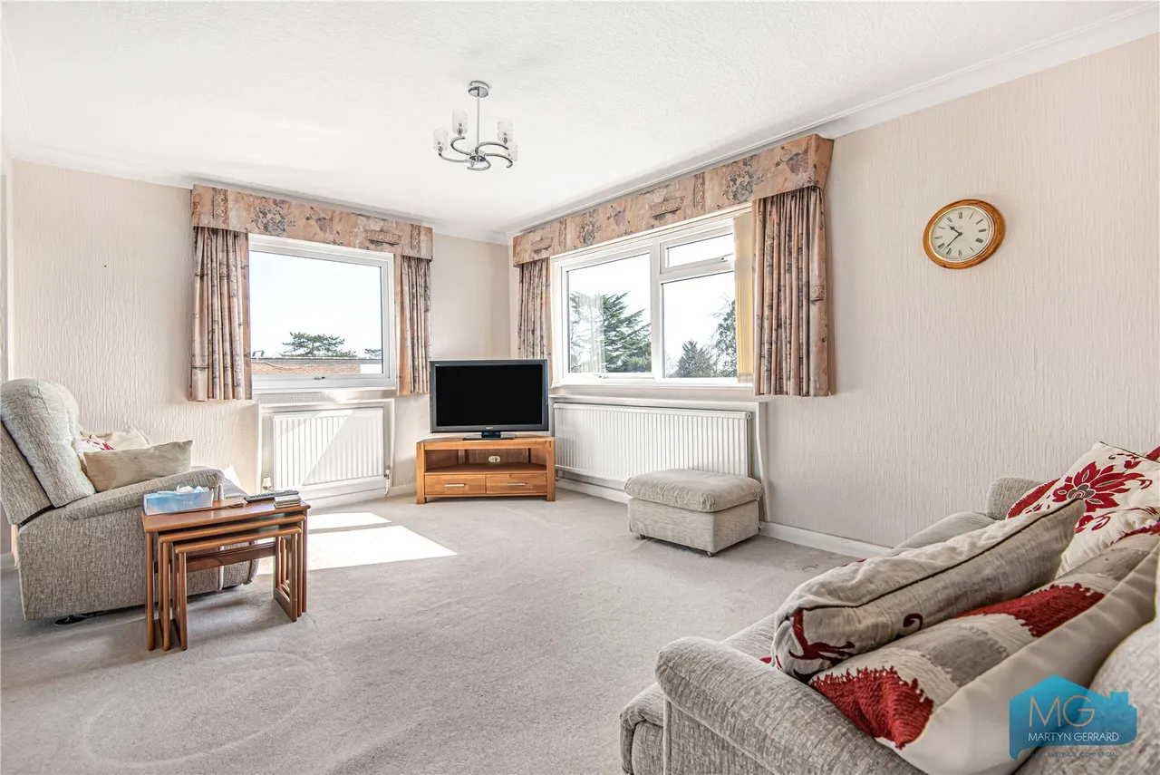 Maplin Close, London, N21, photo 6