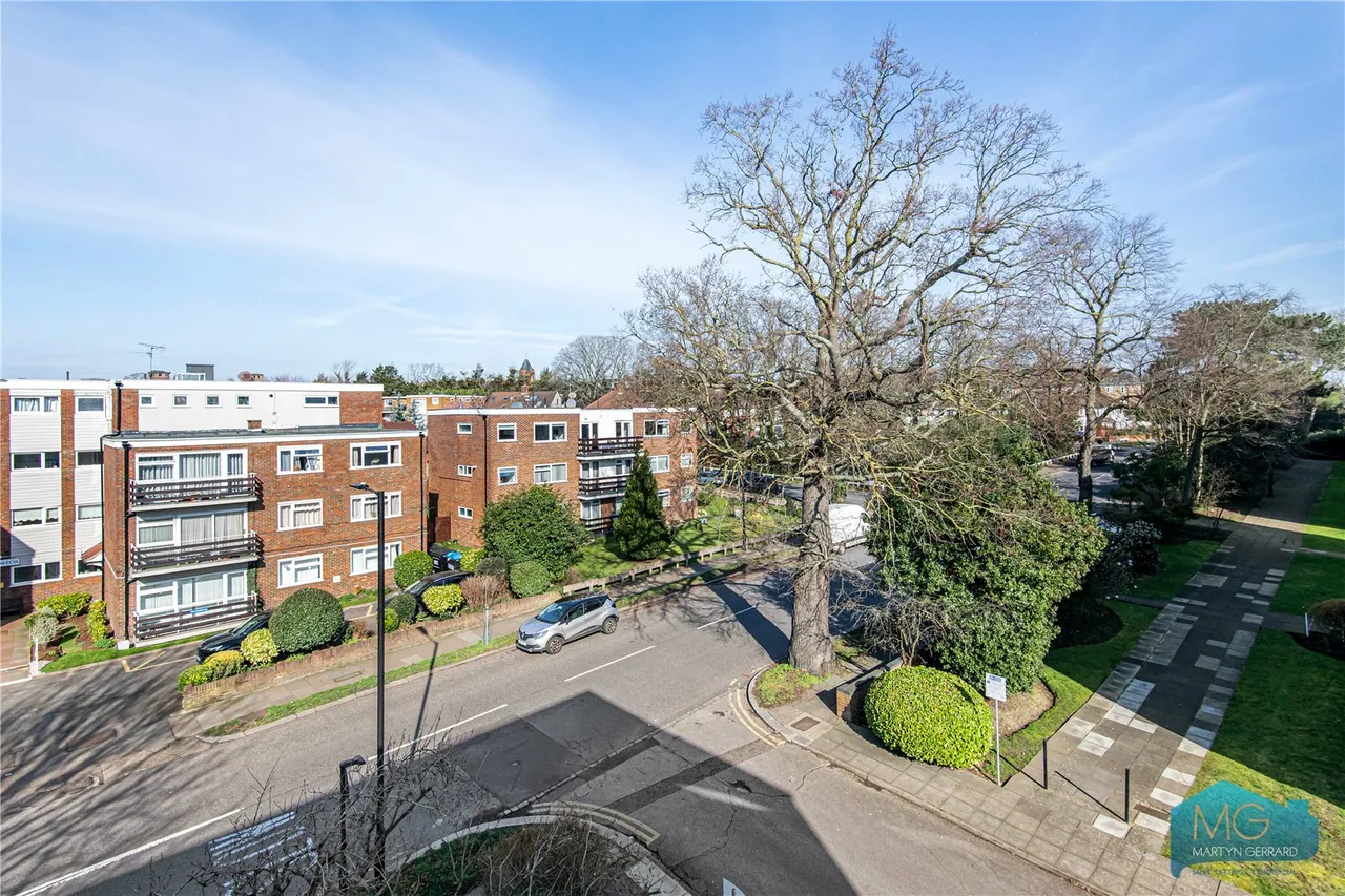 Maplin Close, London, N21, photo 24