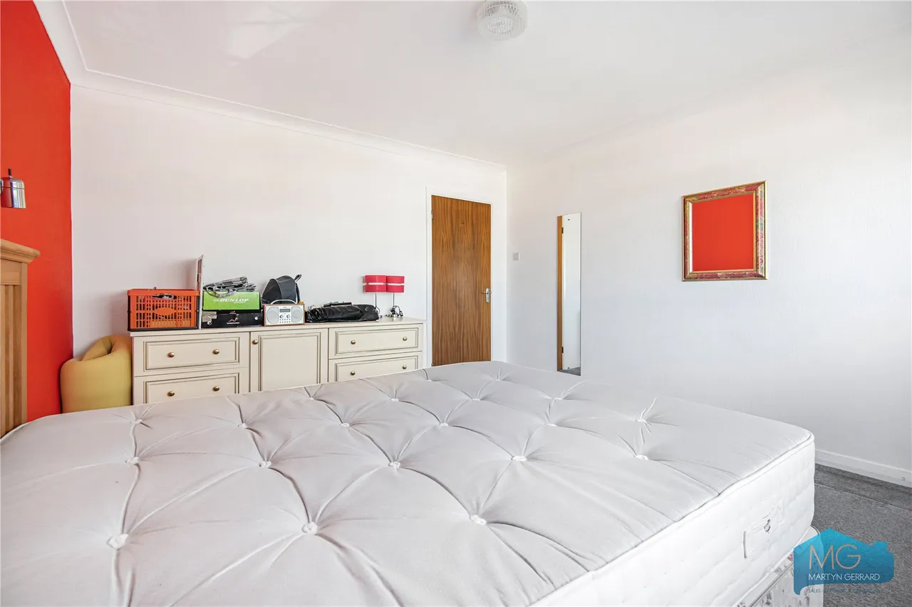 Maplin Close, London, N21, photo 16