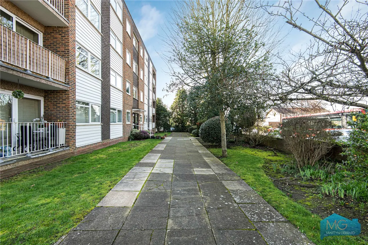 Maplin Close, London, N21, photo 29