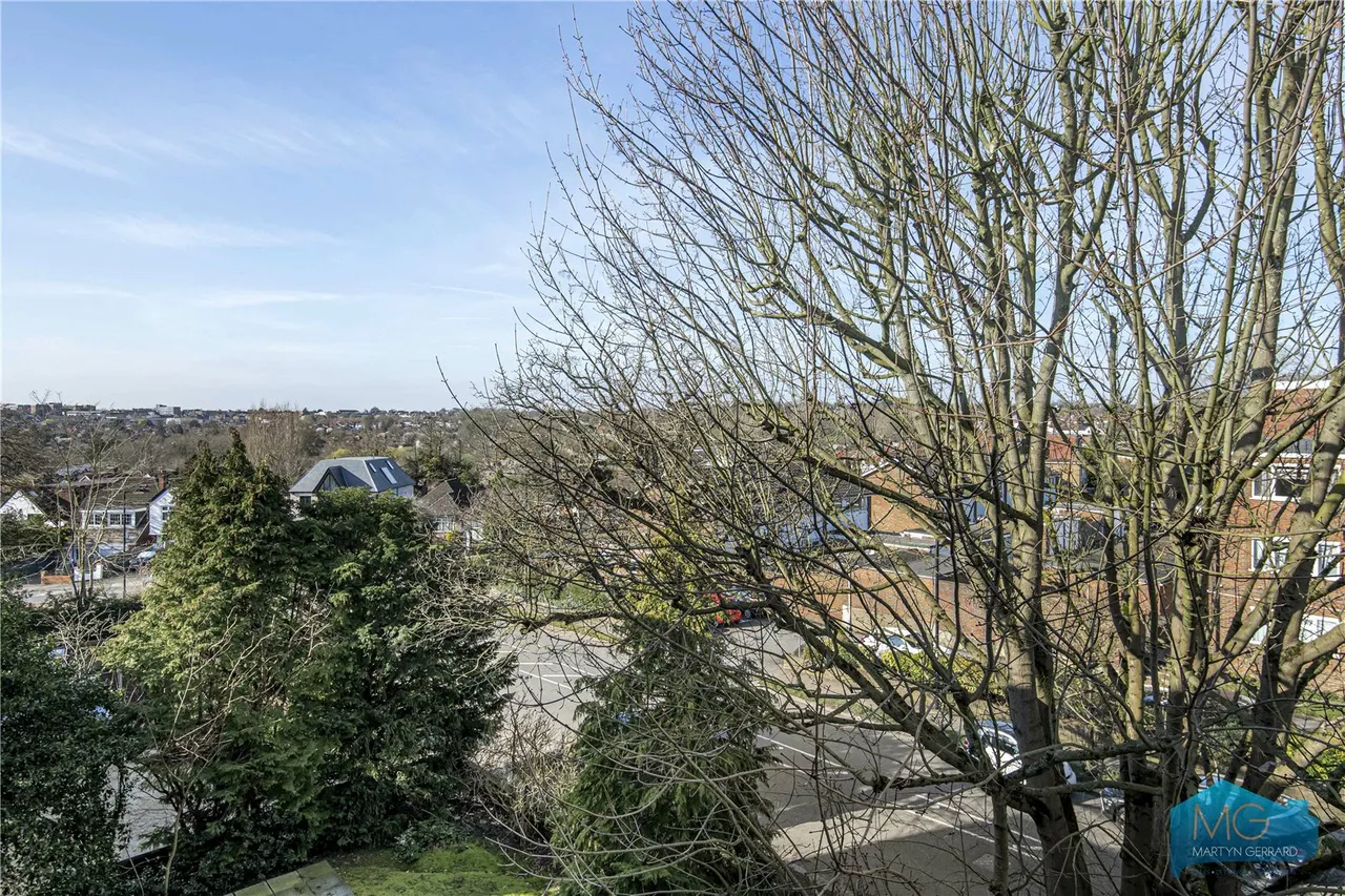 Maplin Close, London, N21, photo 22