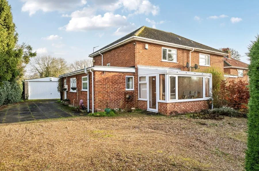 3 bed house for sale, Church Lane, Barford, NR9