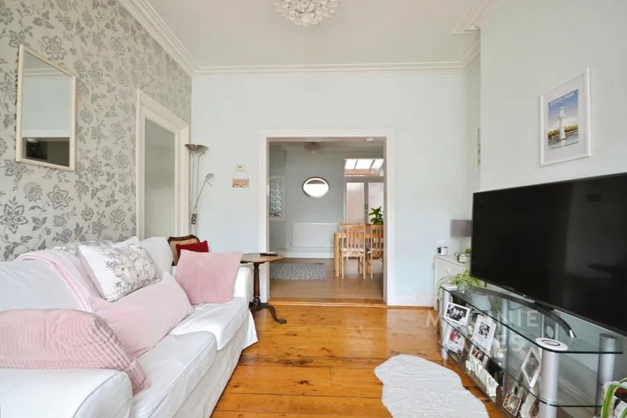 Angus Street, Roath, CF24, photo 5