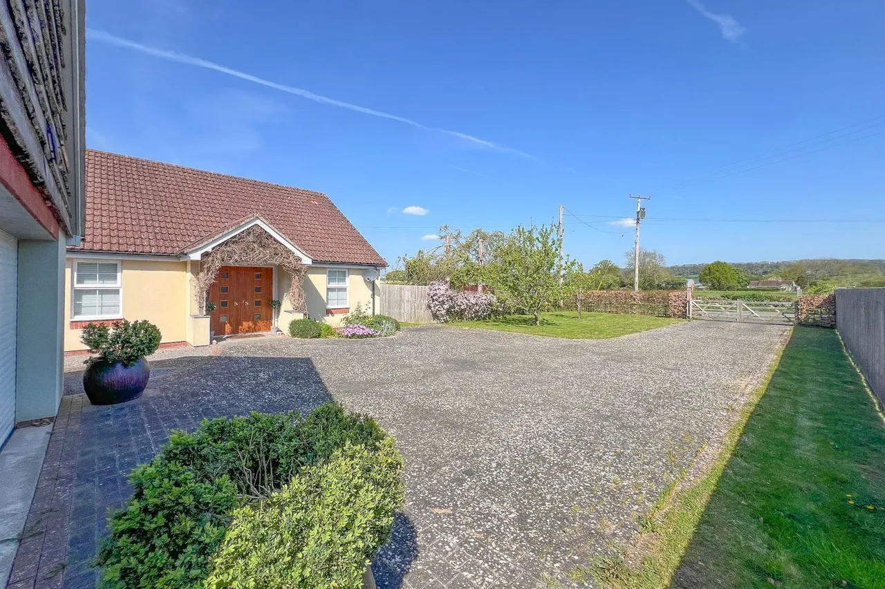 Ham Lane, Compton Dundon, TA11, photo 18