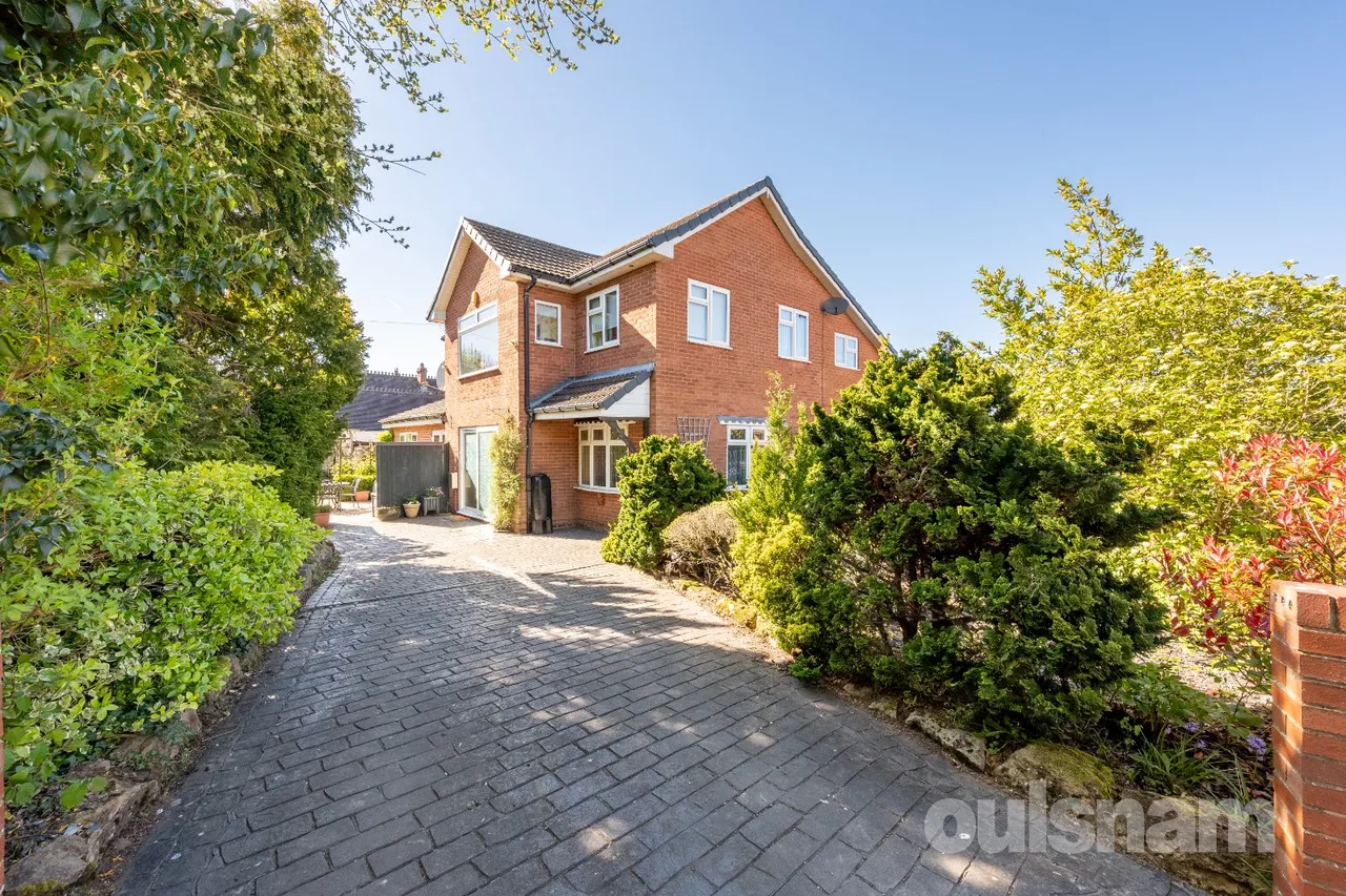 Avenue Road, Astwood Bank, Redditch, Worcestershire, B96 6AT, photo 32