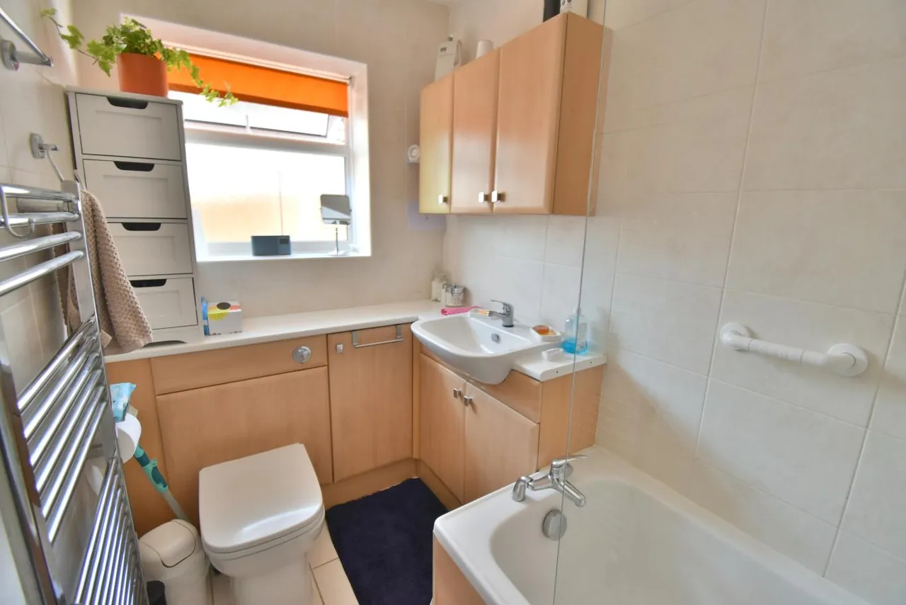 St Marys Road, BH22, photo 14
