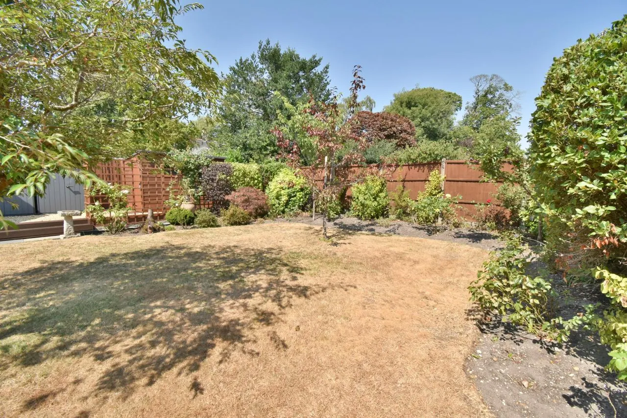 St Marys Road, BH22, photo 20
