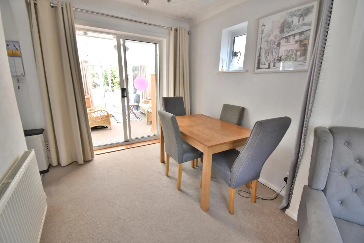 St Marys Road, BH22, photo 9