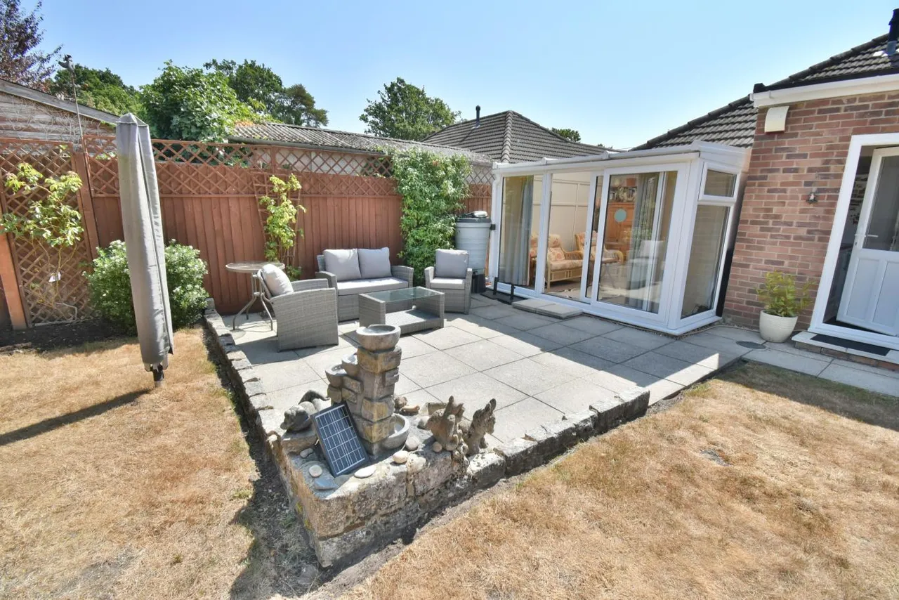 St Marys Road, BH22, photo 22