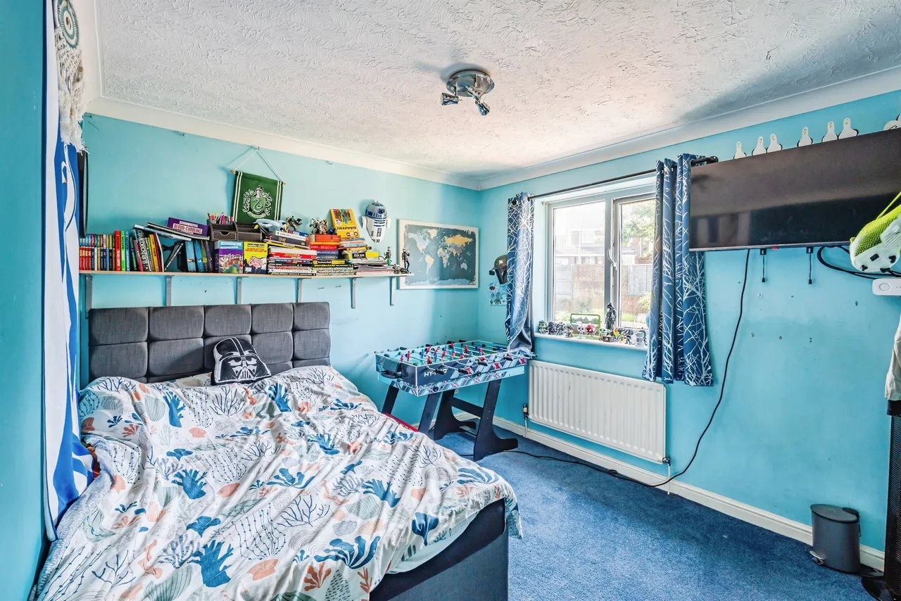 Trossachs Close, Eastbourne, photo 12