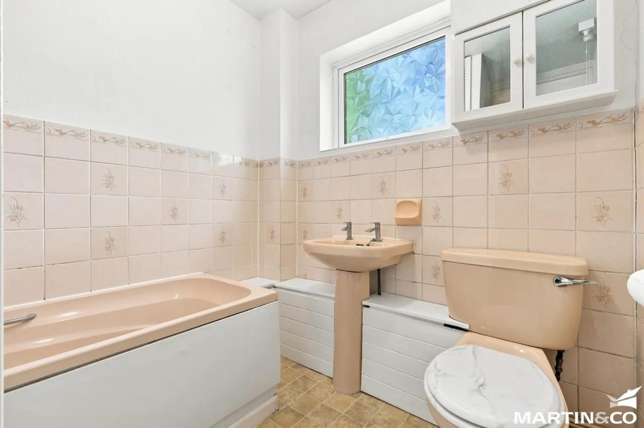 St. Nazaire Road, Chelmsford, Essex, photo 3
