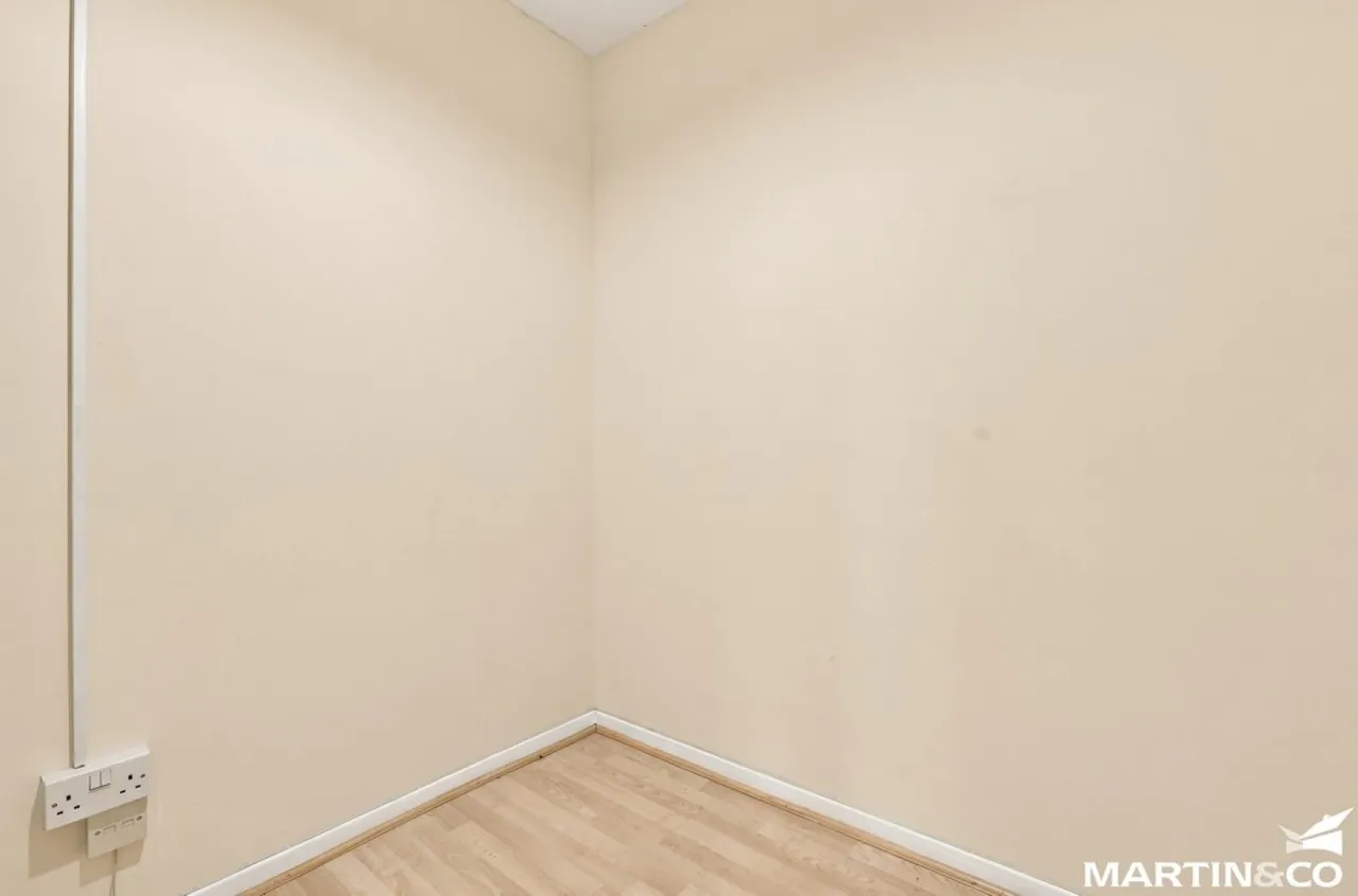 St. Nazaire Road, Chelmsford, Essex, photo 9
