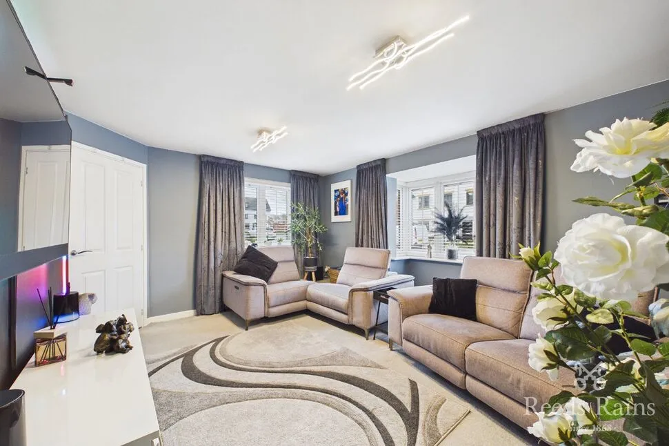 Pitman Way, Costhorpe, S81, photo 6
