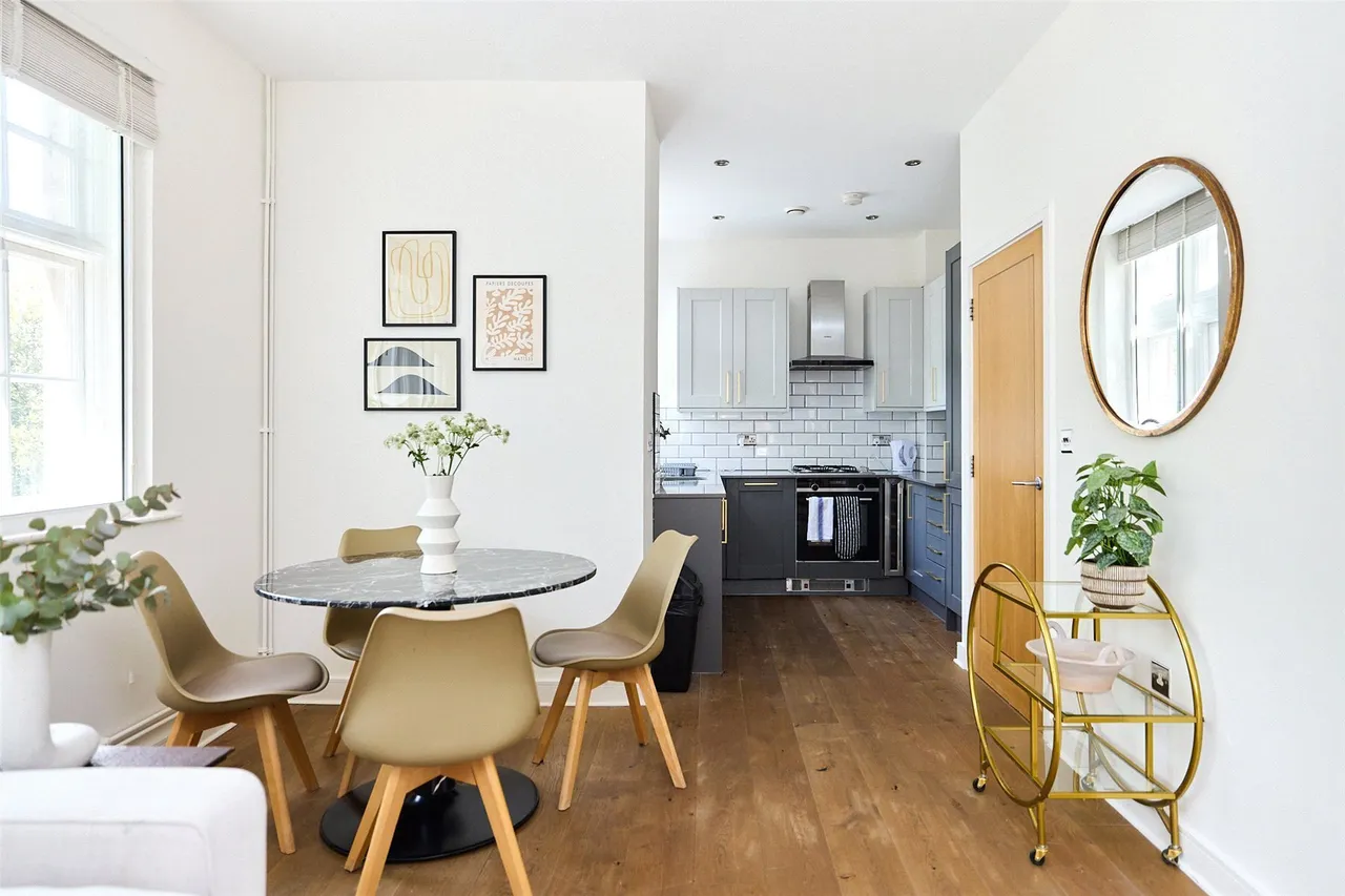 Marianne Close, London, SE5, photo 2