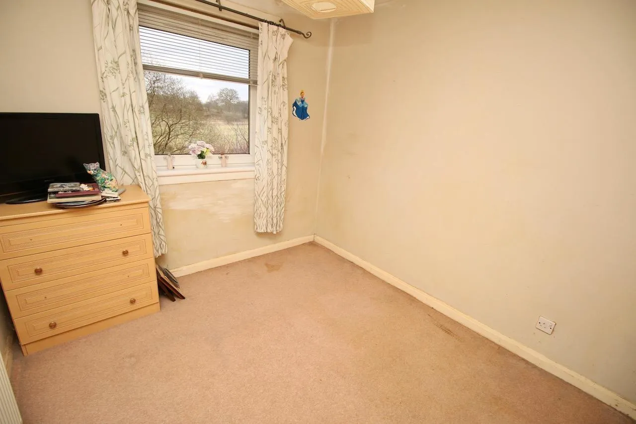 Barbeth Road, Condorrat, G67 4SH, photo 16