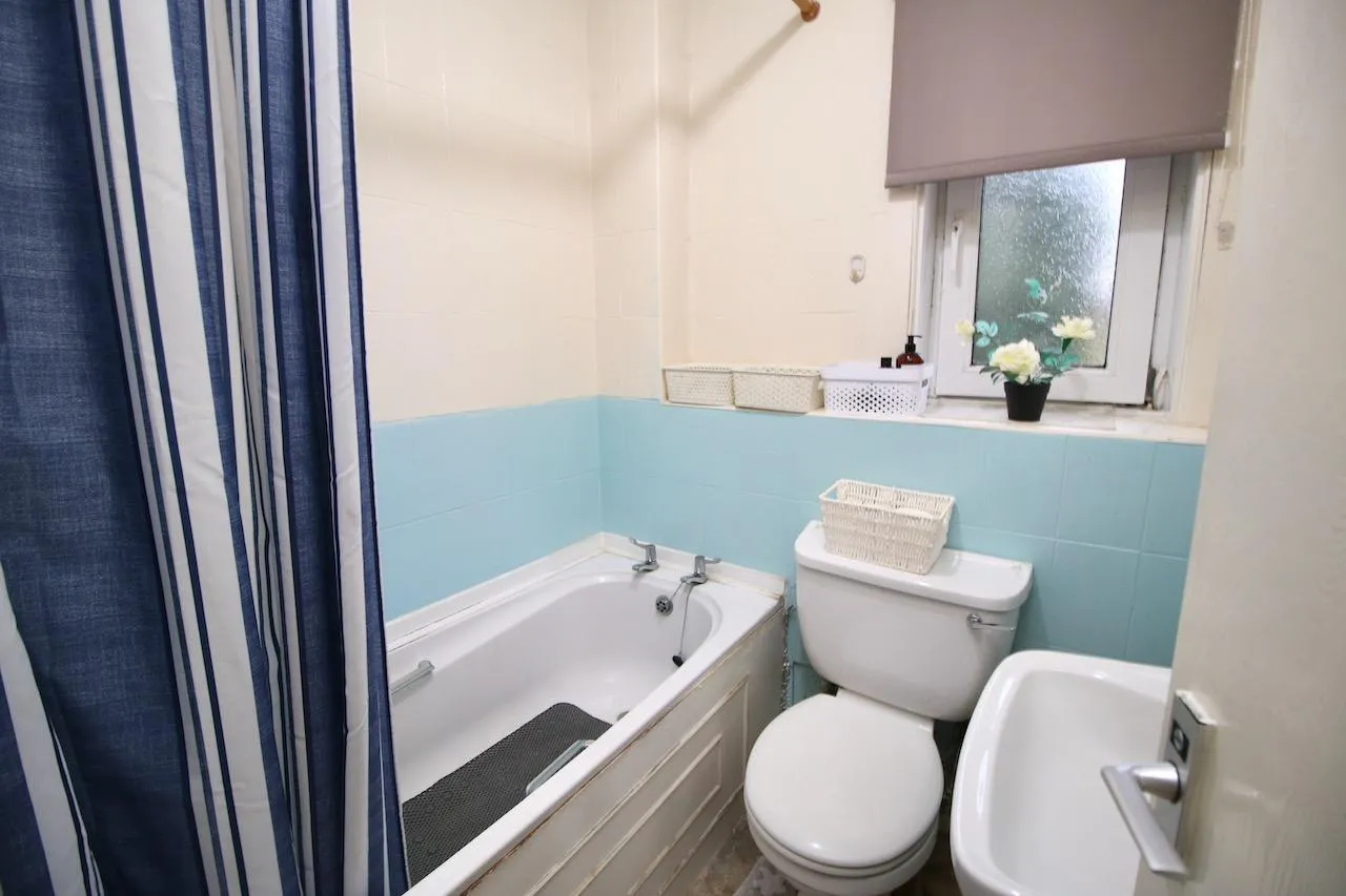 Barbeth Road, Condorrat, G67 4SH, photo 18