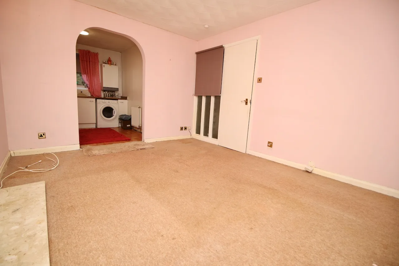 Barbeth Road, Condorrat, G67 4SH, photo 6