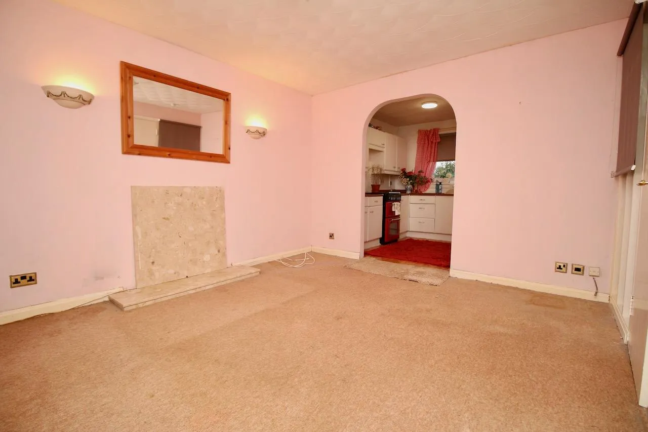 Barbeth Road, Condorrat, G67 4SH, photo 7