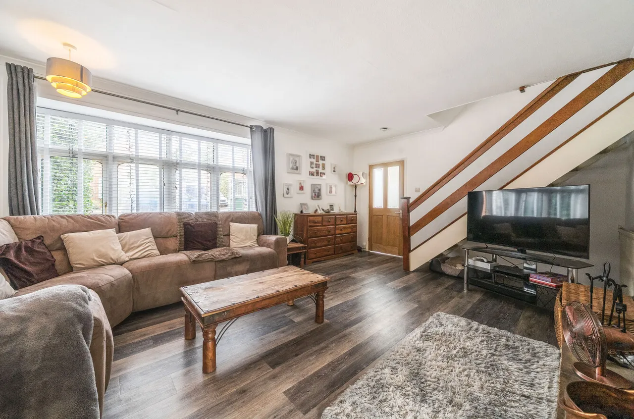 Glynswood, Camberley, Surrey, GU15 1HU, photo 2