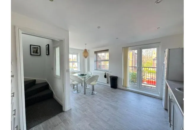 Brantingham Road, Manchester, M16, photo 15