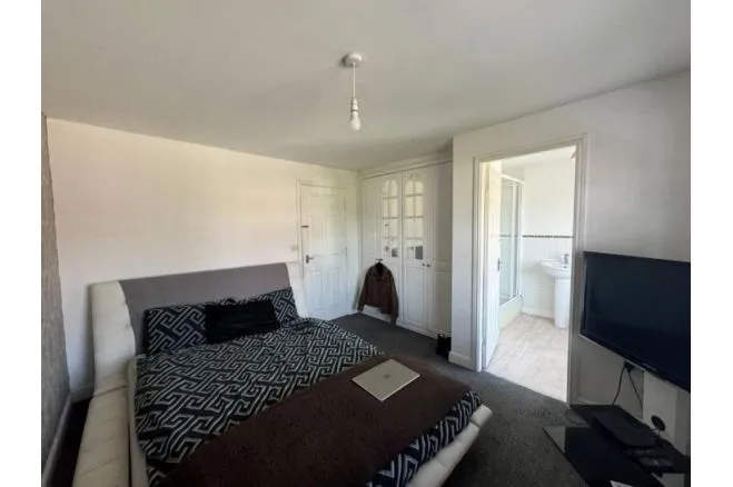 Brantingham Road, Manchester, M16, photo 11
