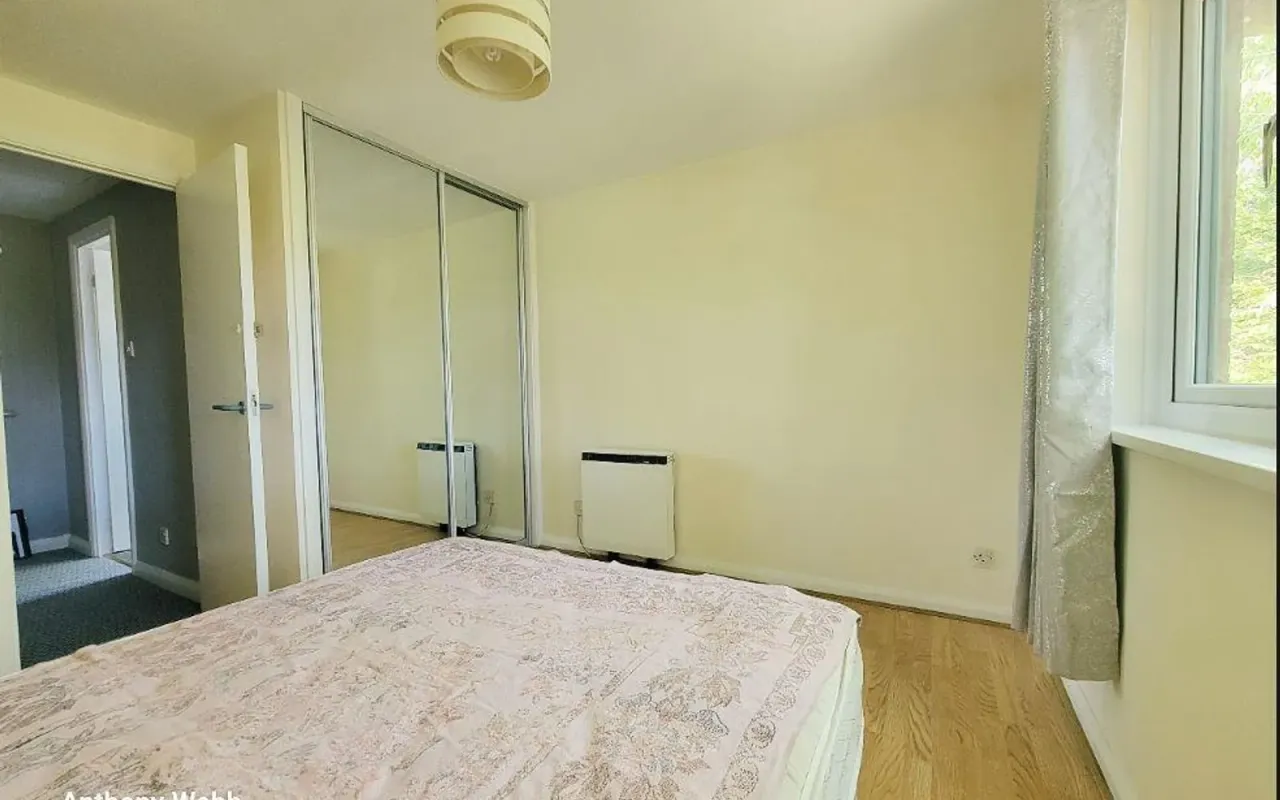 Hamilton Way, Palmers Green, N13, photo 9