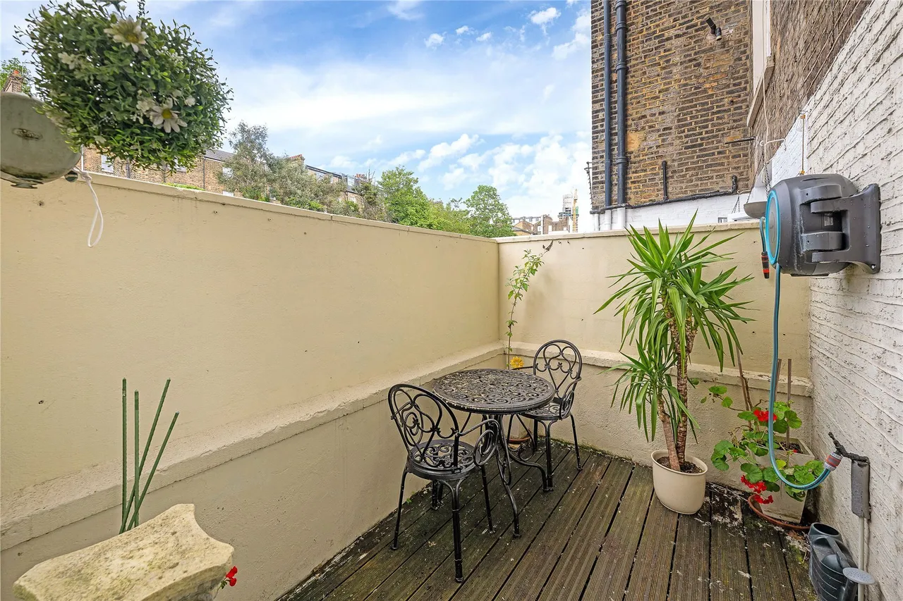 Barons Court Road, London, W14, photo 4