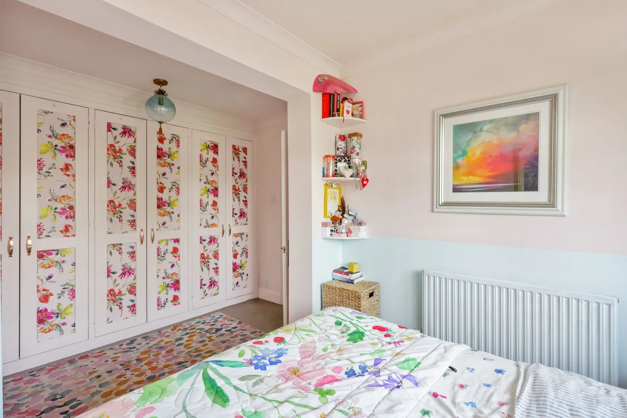 Cleeve View Road, Cheltenham, GL52, photo 23