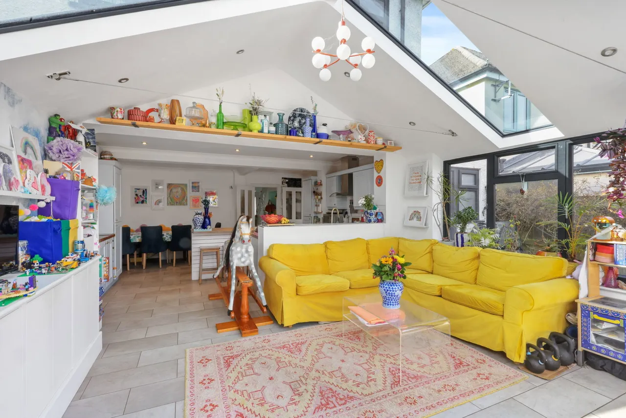 Cleeve View Road, Cheltenham, GL52, photo 3