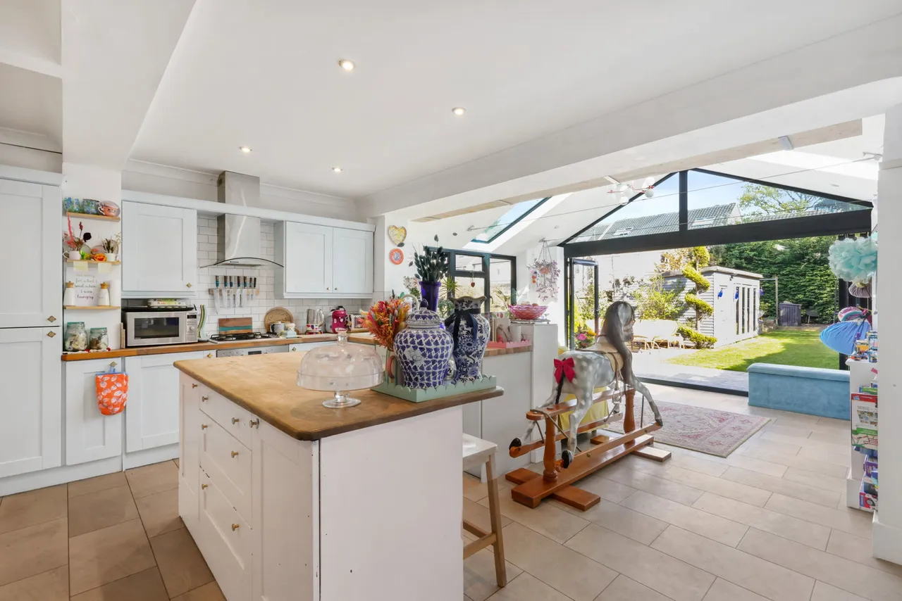 Cleeve View Road, Cheltenham, GL52, photo 8