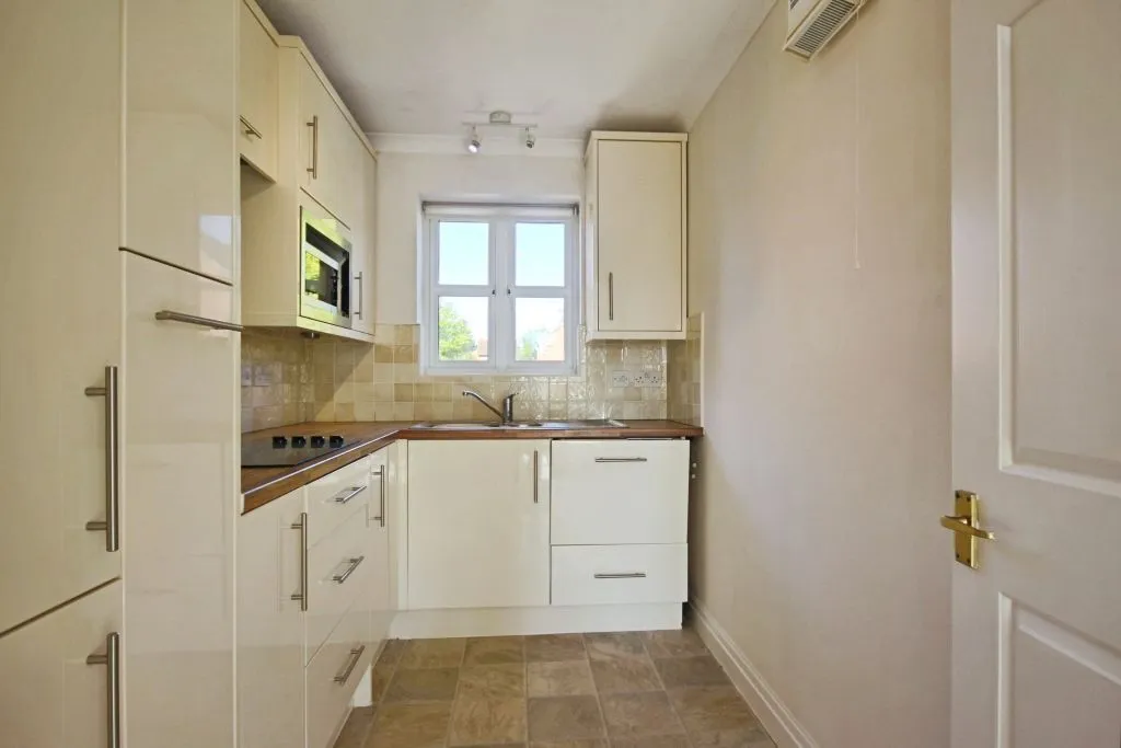 Saffron Meadow, Stratford-Upon-Avon, photo 3