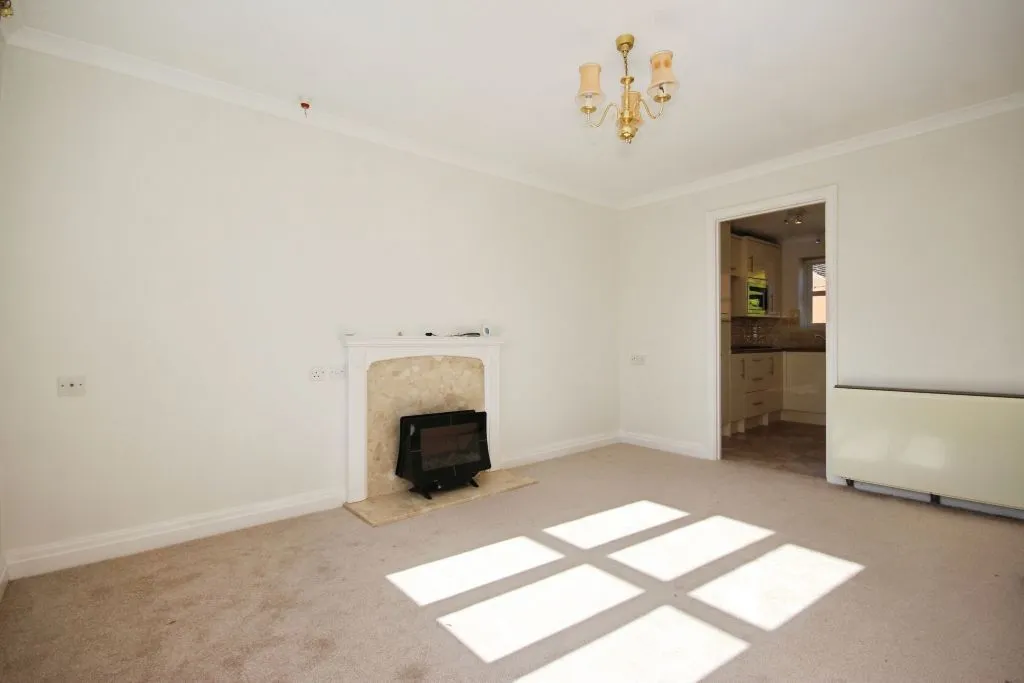 Saffron Meadow, Stratford-Upon-Avon, photo 6
