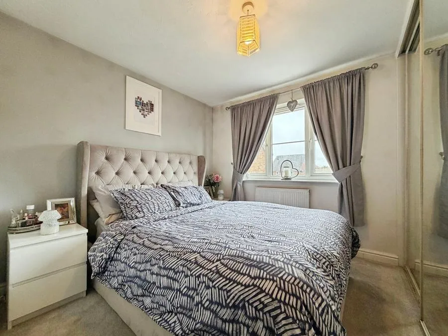 Culvercroft, Binfield, RG42, photo 9