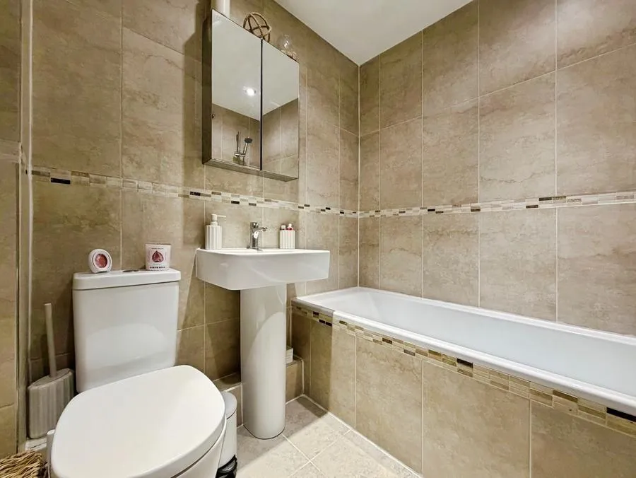 Culvercroft, Binfield, RG42, photo 8