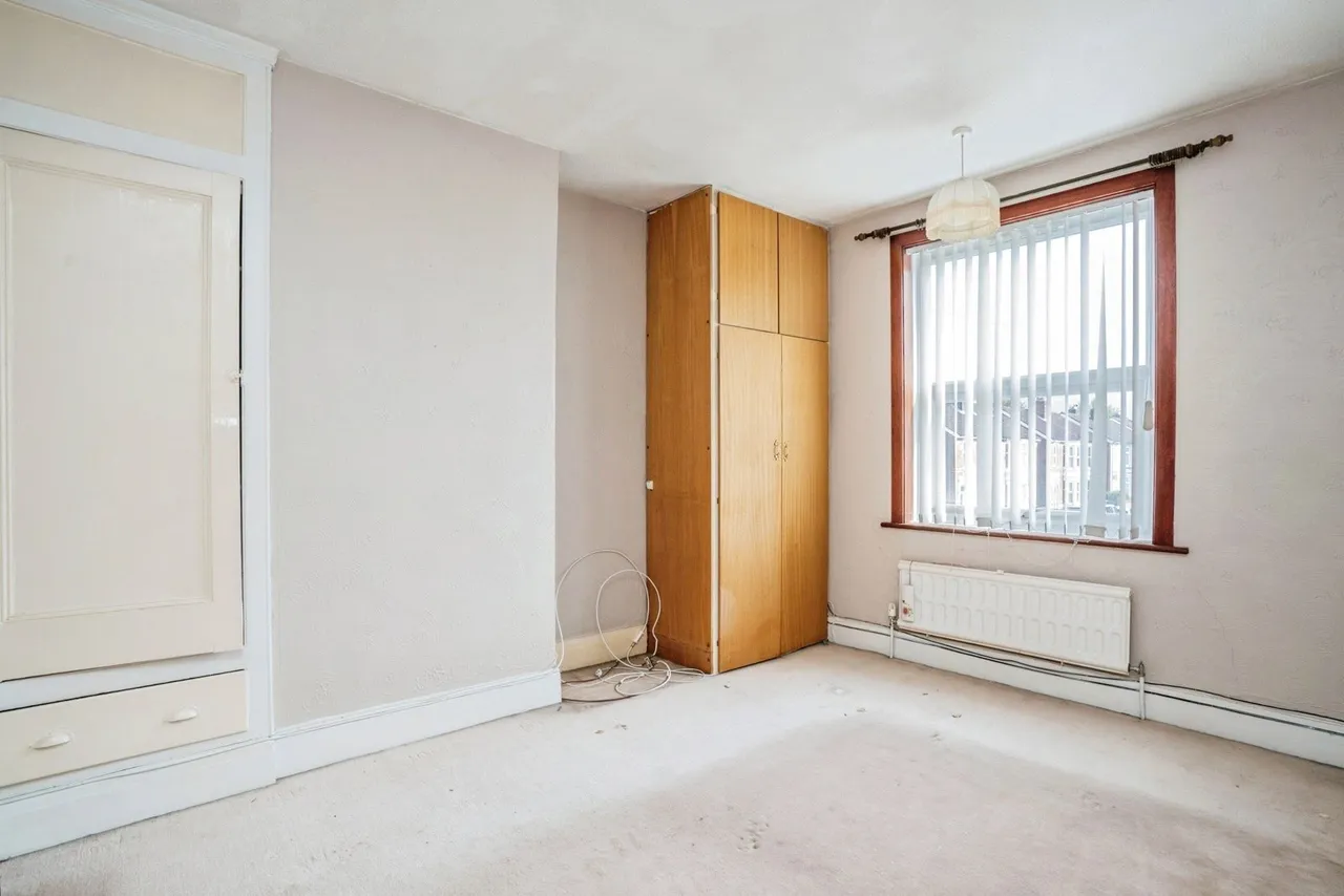 Mayfield Road, Portsmouth, PO2, photo 12