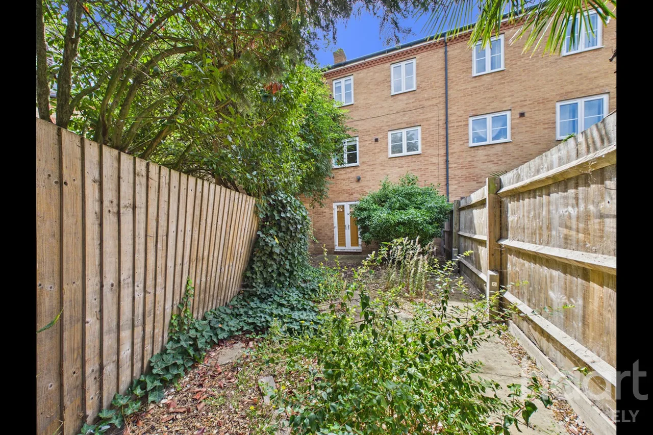 Welland Place, Ely, CB6, photo 14
