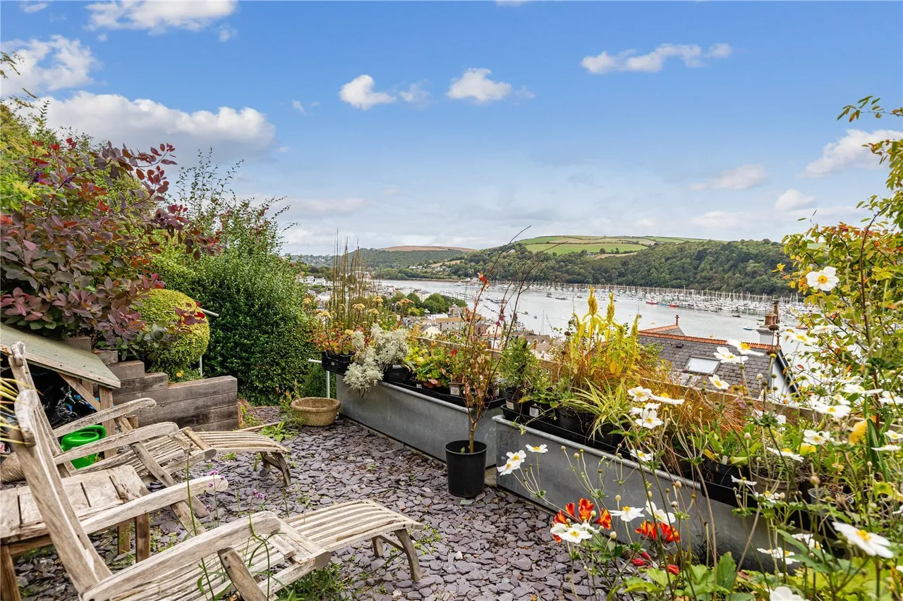Above Town, Dartmouth, TQ6, photo 17