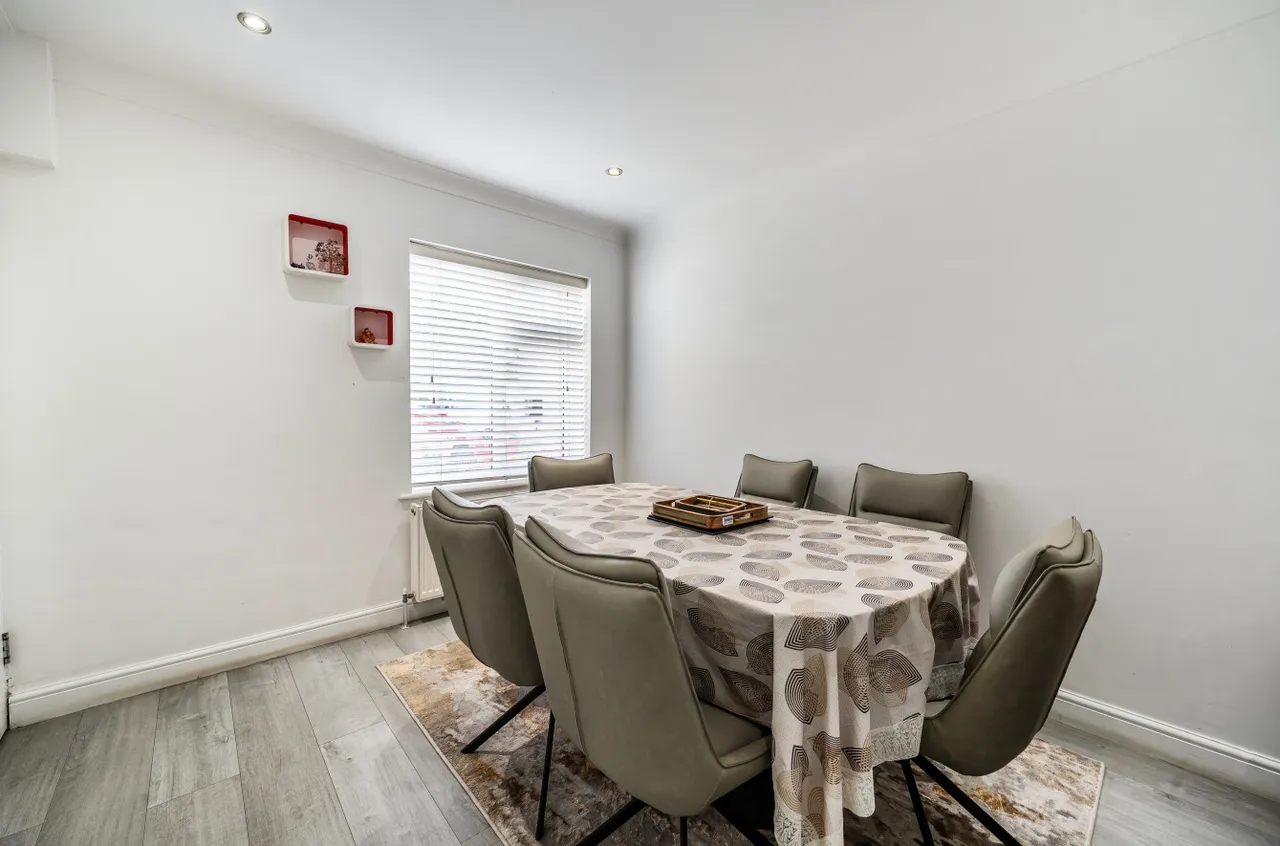 Shildon Close, Camberley, GU15, photo 5